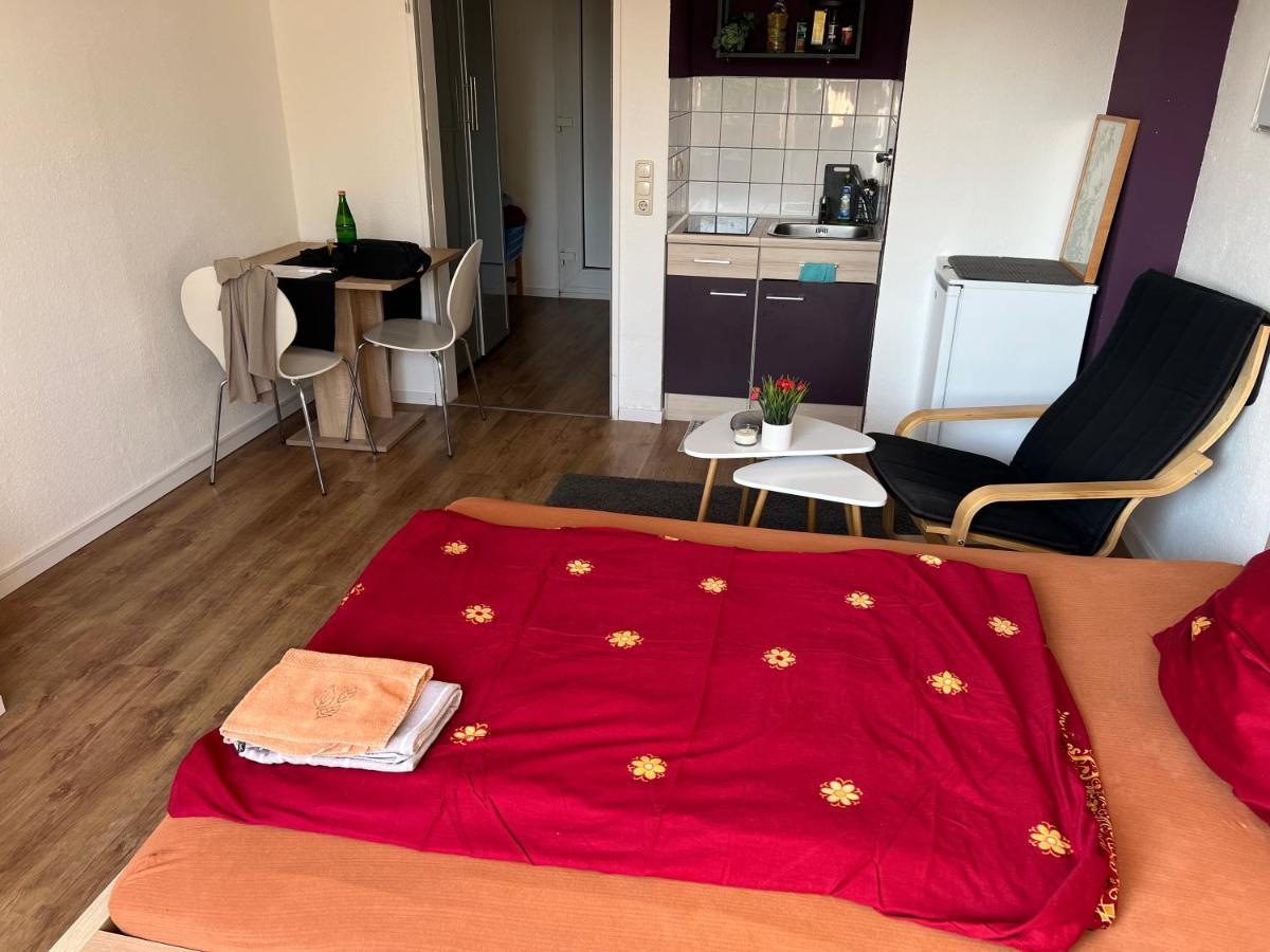 Gemuetliches Apartment In Essen Buitenkant foto